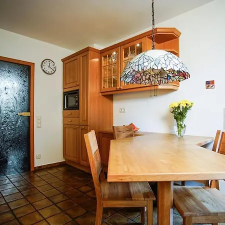 Ferienhaus Brigitte * בילפלד